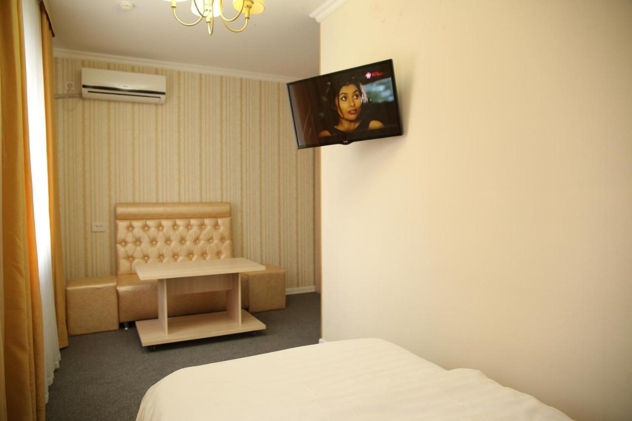 Sweet Home Hotel Atyraū Dış mekan fotoğraf