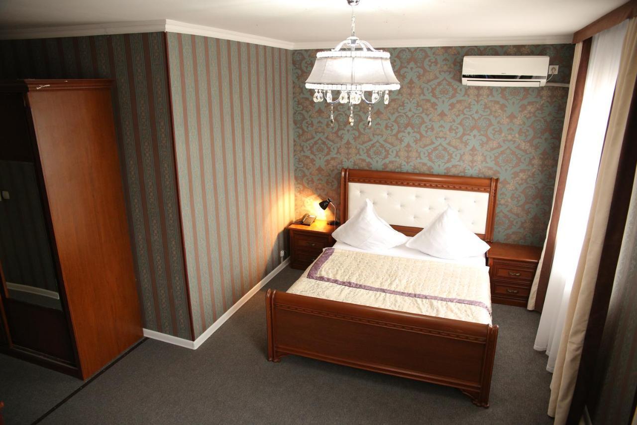 Sweet Home Hotel Atyraū Dış mekan fotoğraf