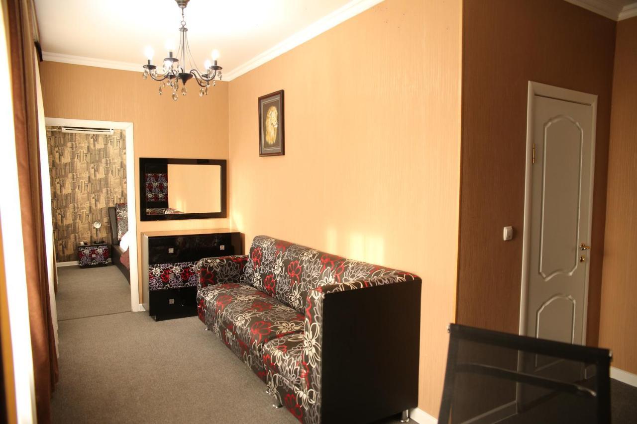 Sweet Home Hotel Atyraū Dış mekan fotoğraf