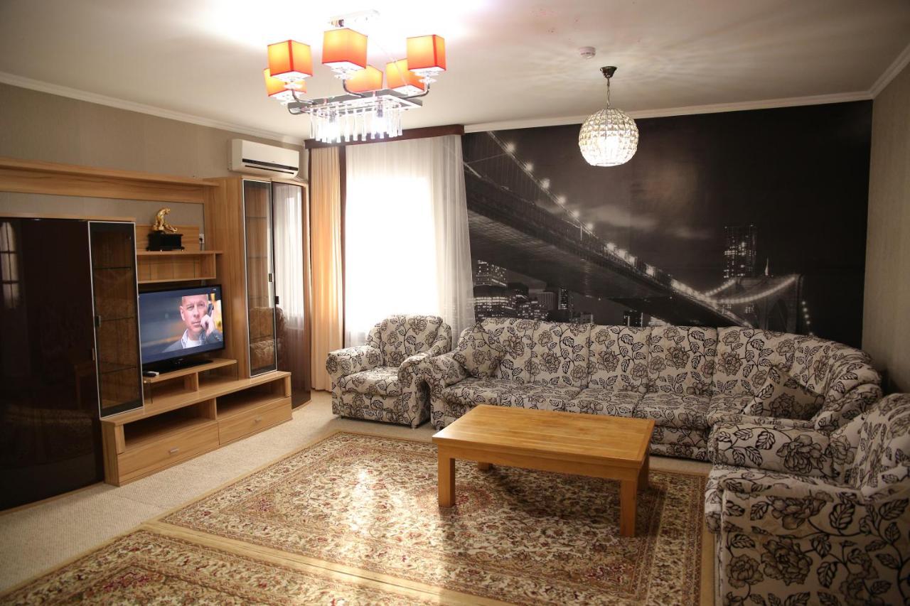 Sweet Home Hotel Atyraū Dış mekan fotoğraf