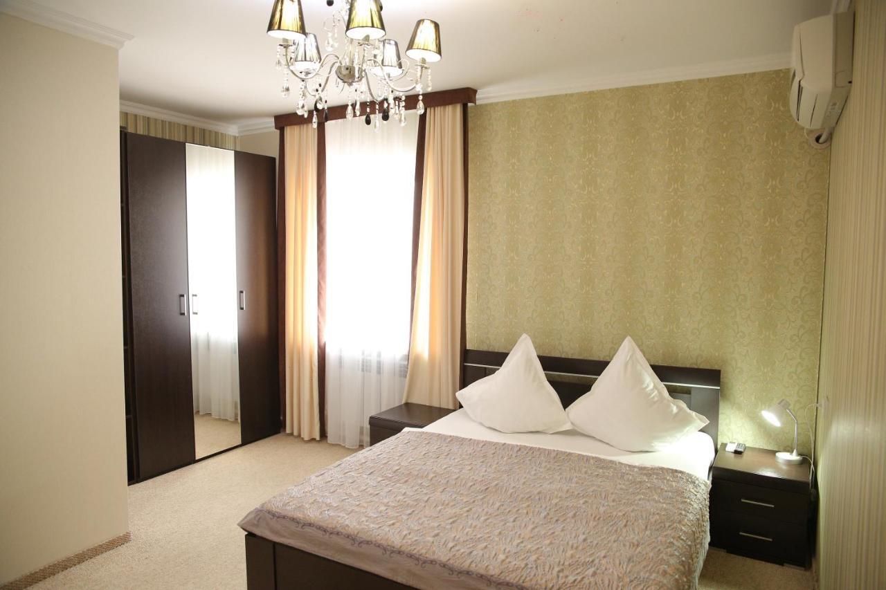 Sweet Home Hotel Atyraū Dış mekan fotoğraf