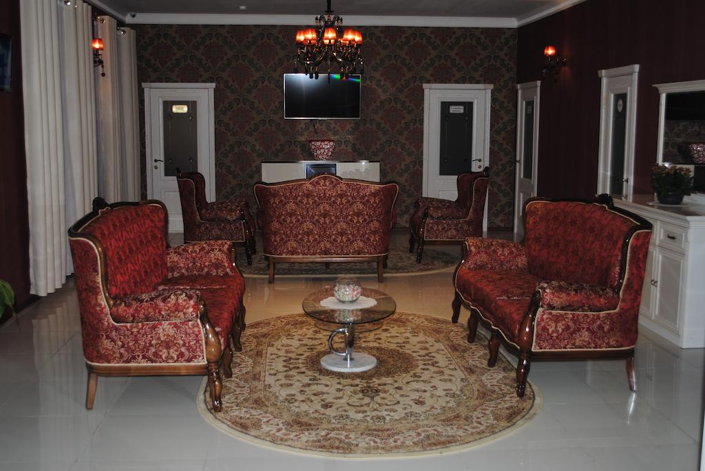 Sweet Home Hotel Atyraū Dış mekan fotoğraf